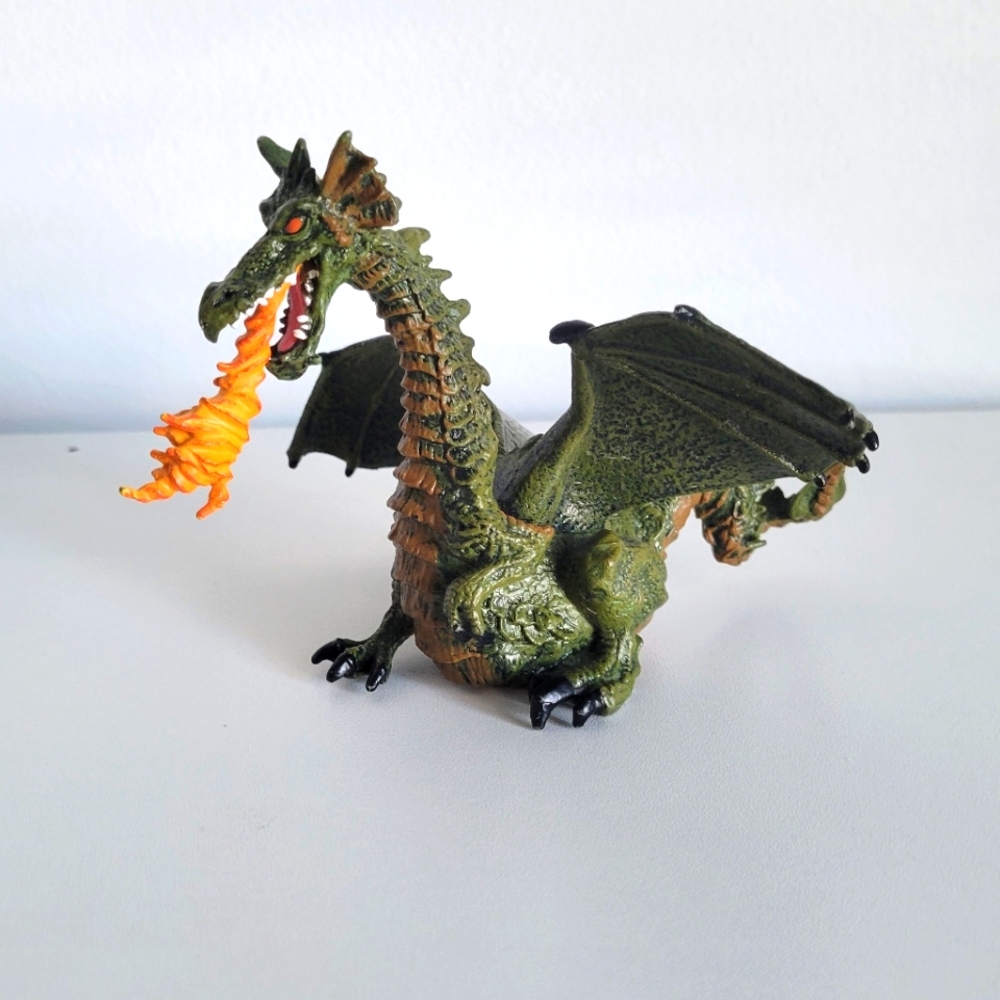Papo Fire Breathing Dragon Toy Figurine Medieval Fantasy 2005
